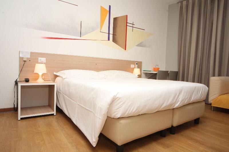 Anton&Art Hotel Lake Como Екстериор снимка