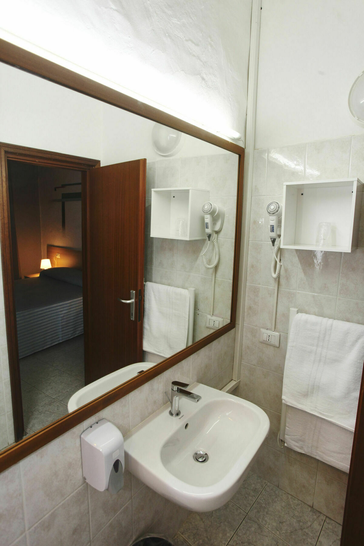 Anton&Art Hotel Lake Como Екстериор снимка